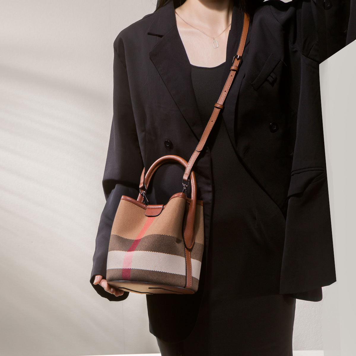 Bebek Bezi Çantası Minimalist  - Leather Work Womens Backpack incelemesi ve fiyatı